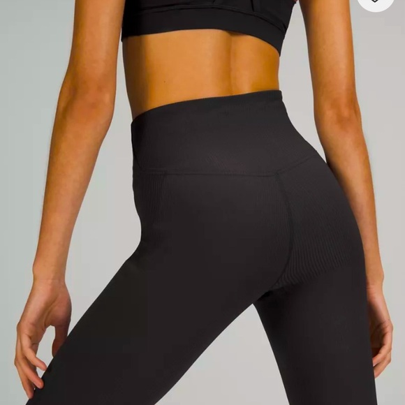 Lululemon Base Pace RIBBED High-Rise Tight 23” - Picture 5 of 8